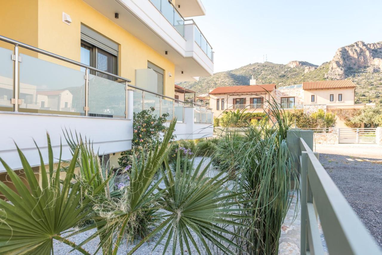 Evriali Comfort Living Palaiochora Exterior foto