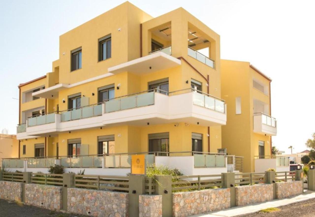 Evriali Comfort Living Palaiochora Exterior foto